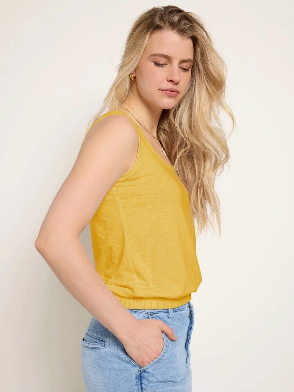 Women's Mustard V-Neck Elastic-Hem Tank Top